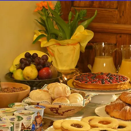 Bed & Breakfast La Casa Dei Tintori 4*